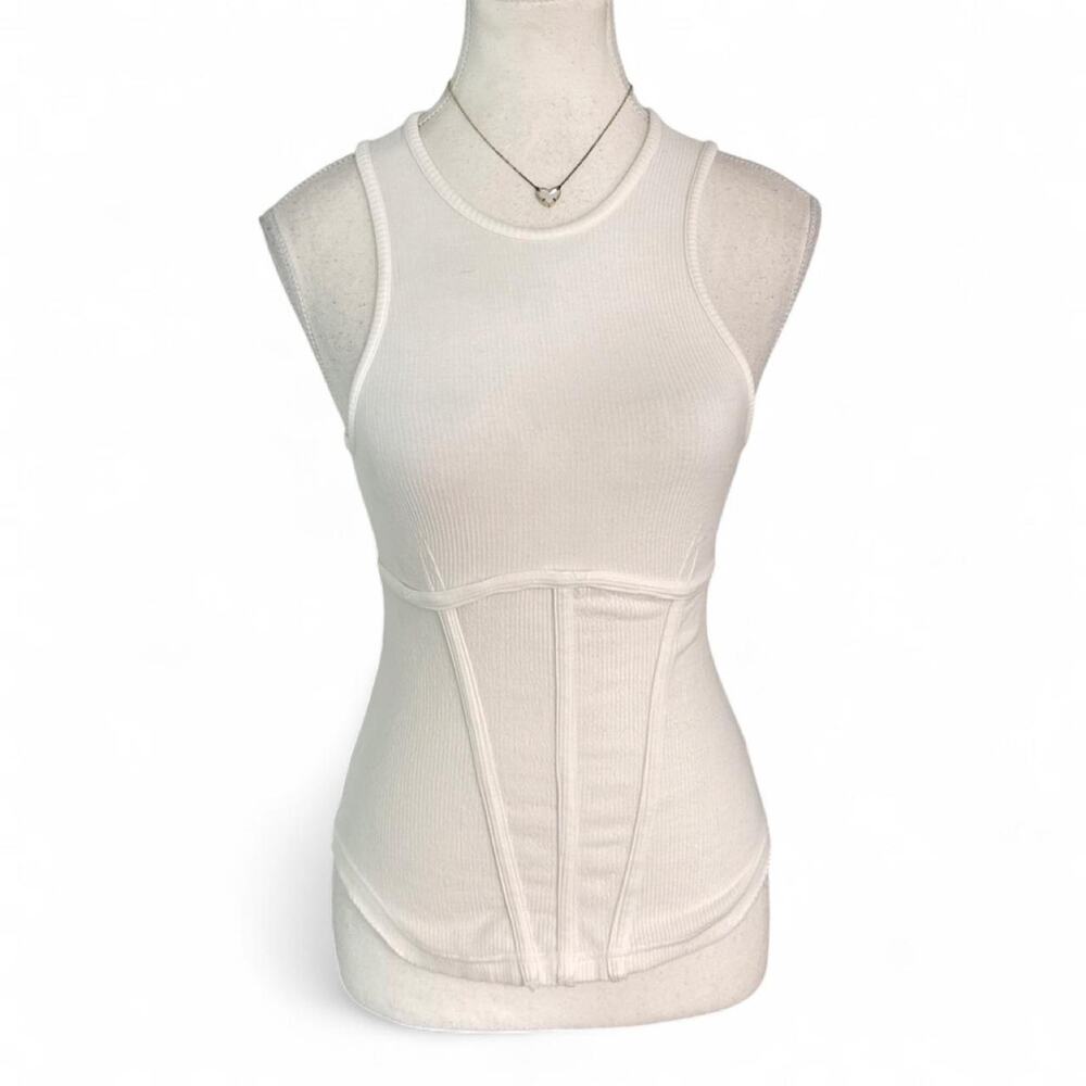 Free People Fitted Cotton White Contour Tank Top Size Extra Small Cute Summer